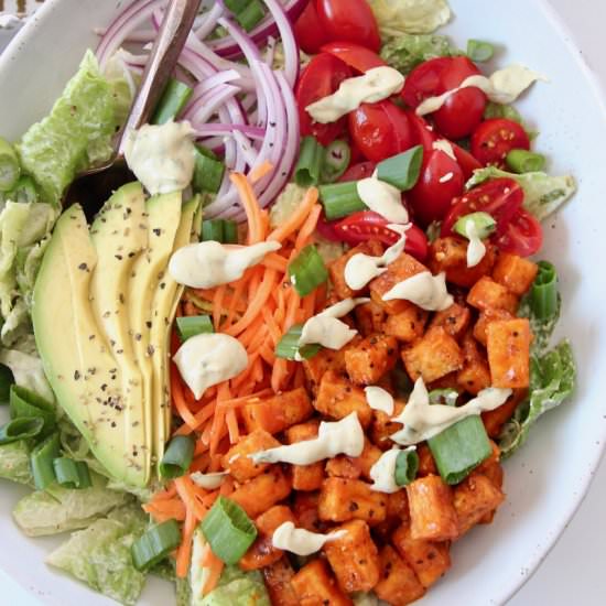 Buffalo Tofu Salad