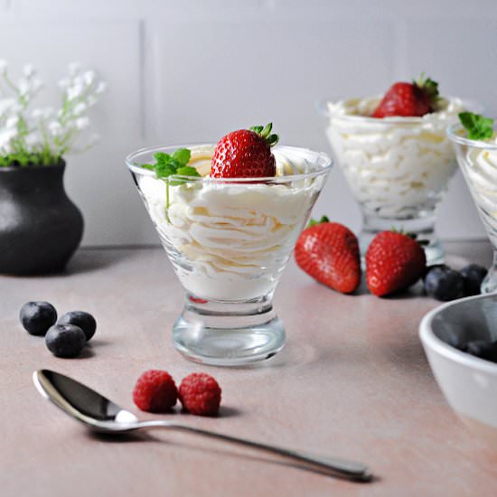 Keto Cheesecake Fluff
