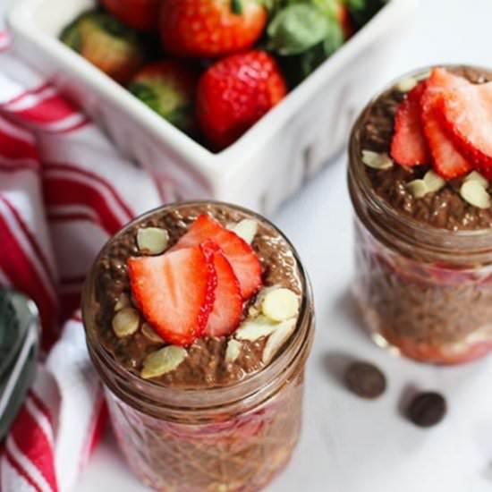Chocolate Strawberry Chia Pudding