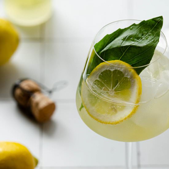 Basil Limoncello Spritz