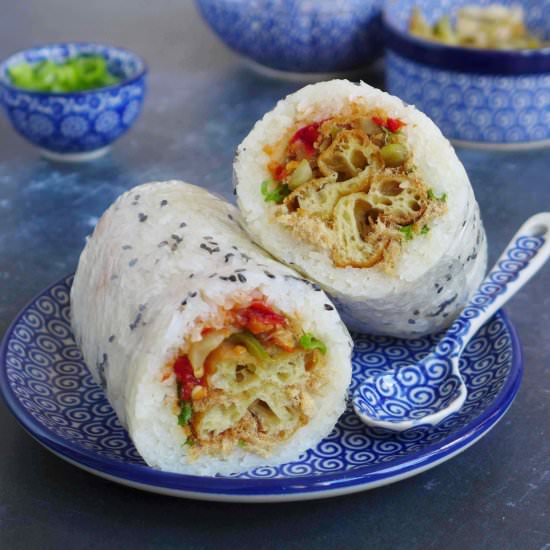 Stuffed Sticky Rice Roll