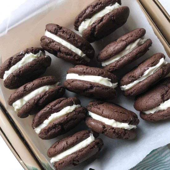 Homemade Oreo Cookies