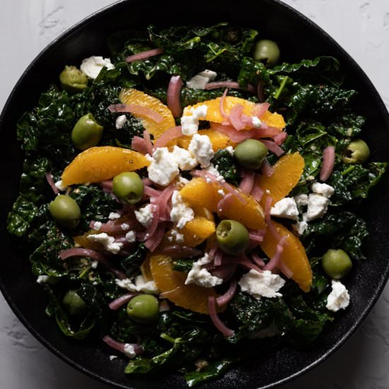 greek salad with oranges and kale