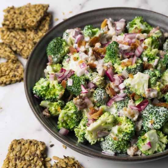 Keto broccoli salad