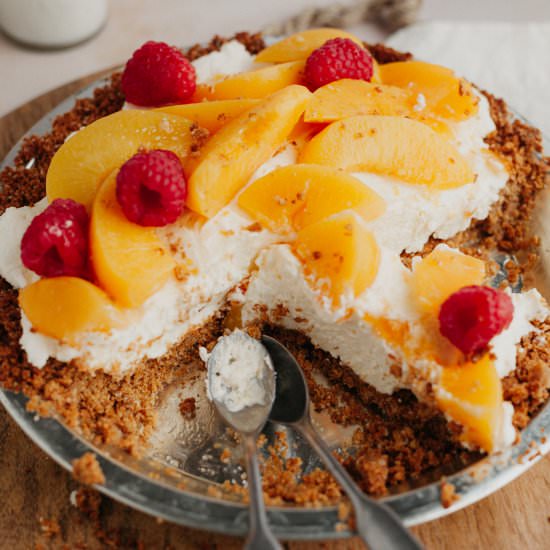 Peach Pie with Graham Cracker Crust