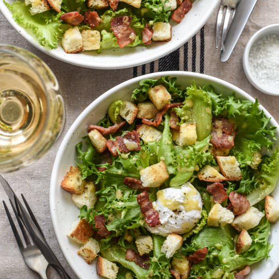 French Salade Lyonnaise