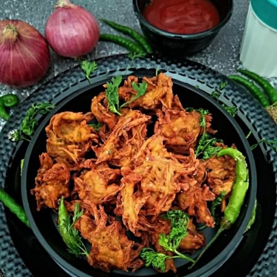 Onion Fritters | Onion Pakoda