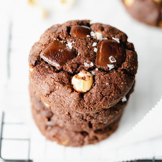VEGAN CHOCOLATE HAZELNUT COOKIES (F