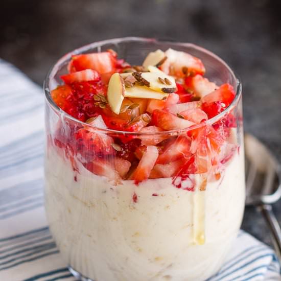 Strawberry Overnight Oats