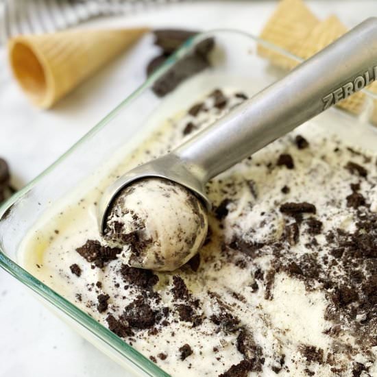 Cookies and Cream Ice Cream