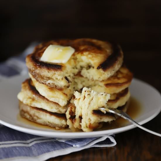 Fluffy Pancakes without Buttermilk
