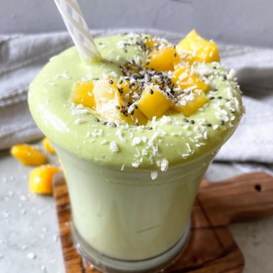 Mango and Spinach Smoothie
