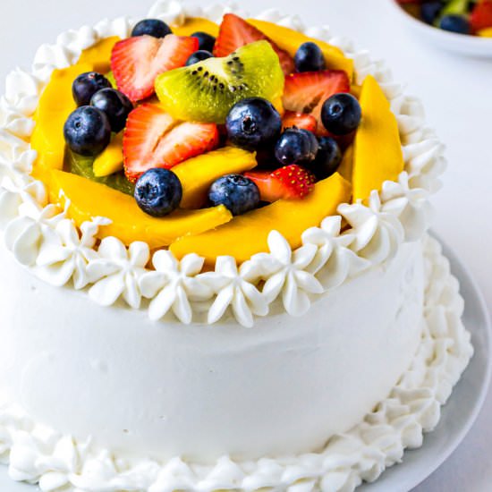 Vanilla Sponge Cake with Cream