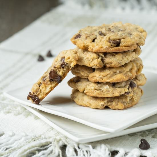 Chocolate Chip Oatmeal Cookies