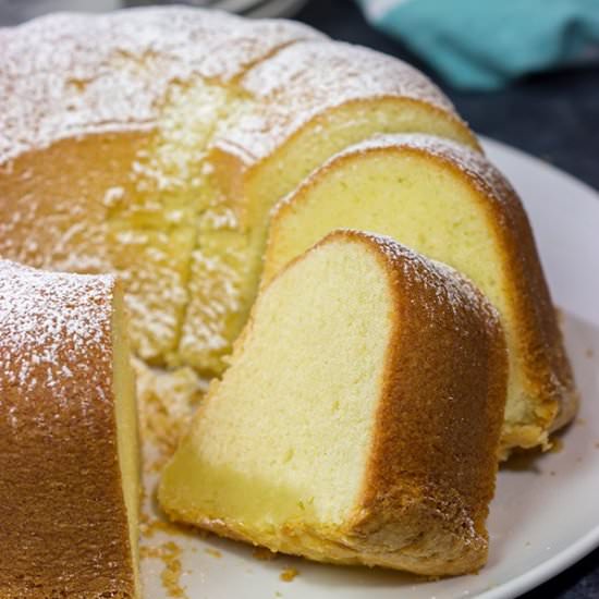 Classic Pound Cake