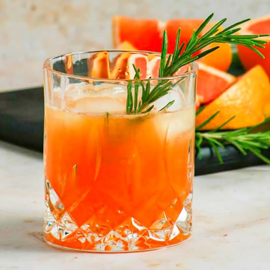 Grilled Grapefruit Greyhound