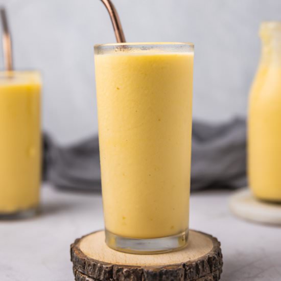 Mango Pineapple Smoothie