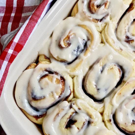 Incredible Vegan Cinnamon Rolls