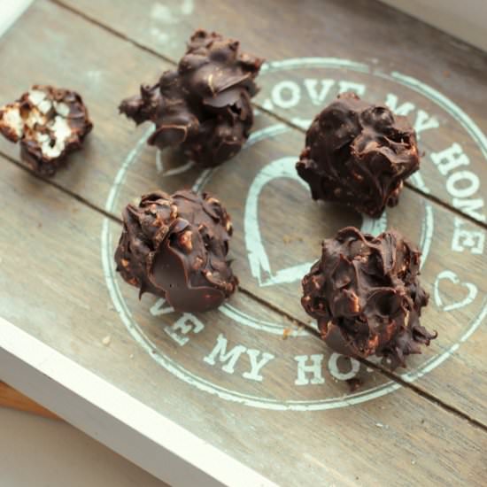 Peanut Butter Popcorn Clusters