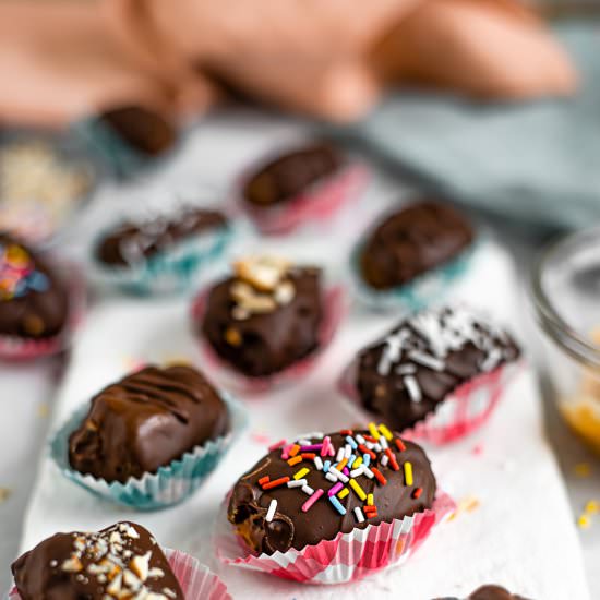 Chocolate Peanut Butter Dates