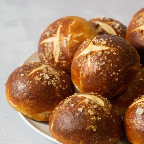 Incredible Pretzel Buns