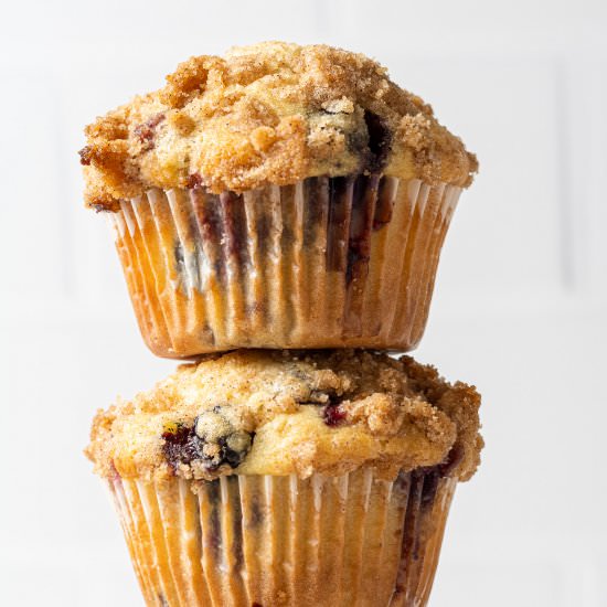 Easy Blueberry Streusel Muffins