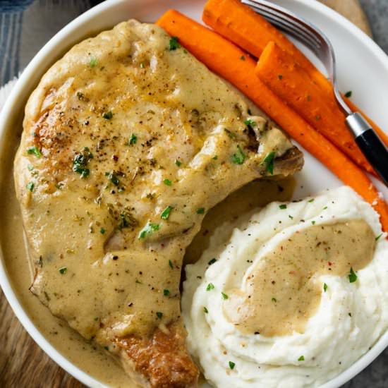 Pork Chops In Gravy