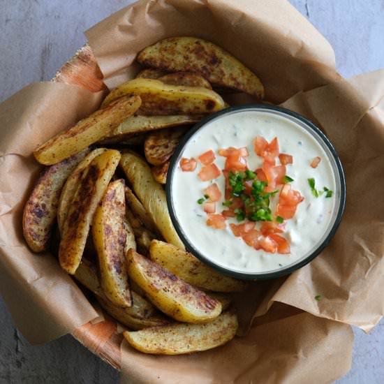 Jalapeño Dip & Chili Potato Wedges