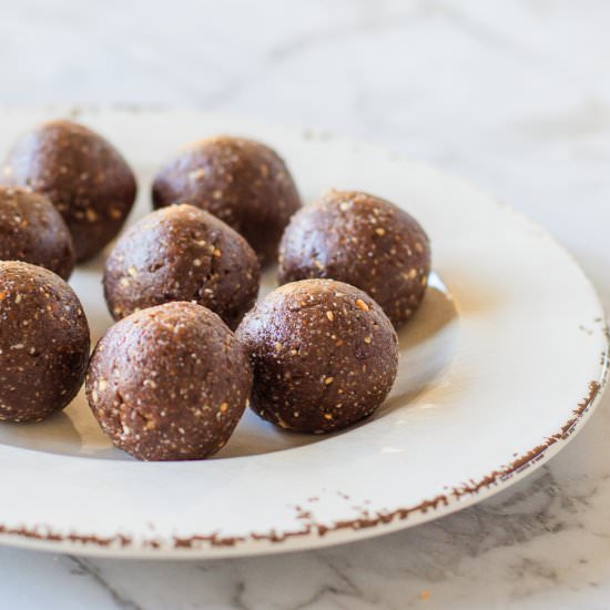 Peanut Butter Bliss Balls