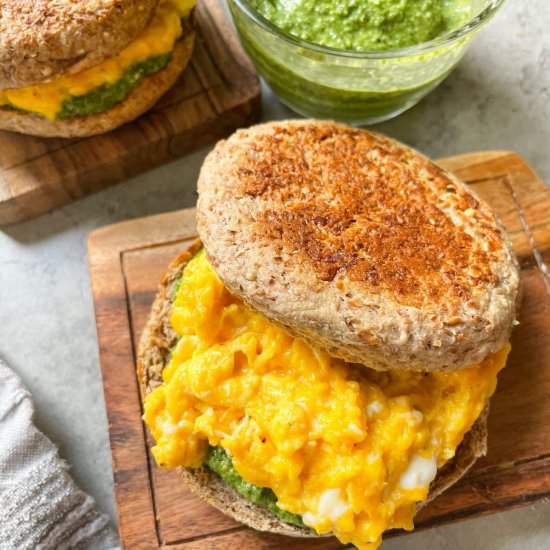 Pesto Egg Breakfast Sandwich