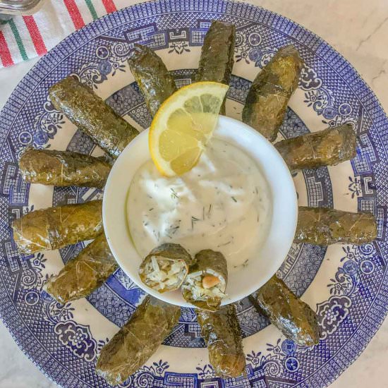 Dolmadakia (Stuffed Grape Leaves)