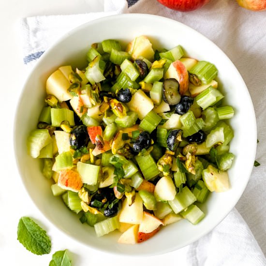 Waldorf salad (without mayo)