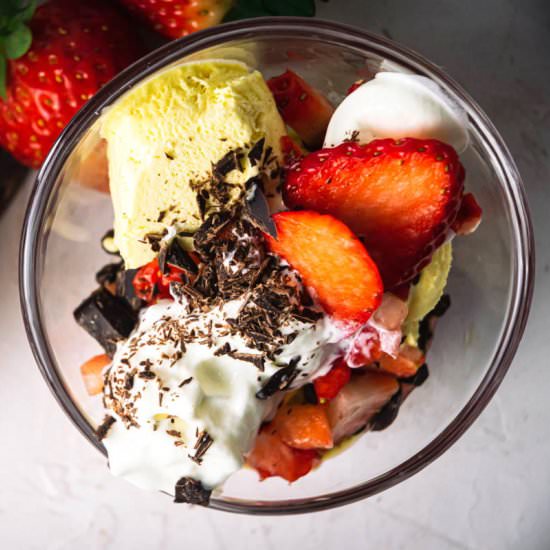 Strawberry Sundae