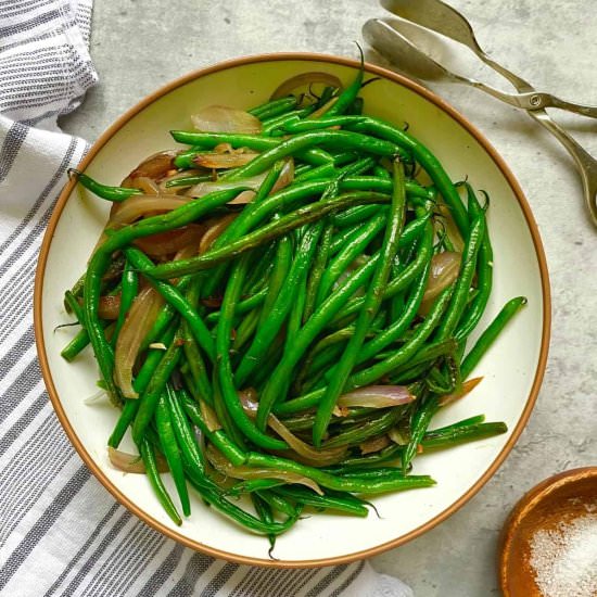 SAUTÉED GREEN BEANS