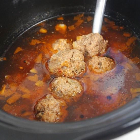 SLOW COOKER MEATBALLS