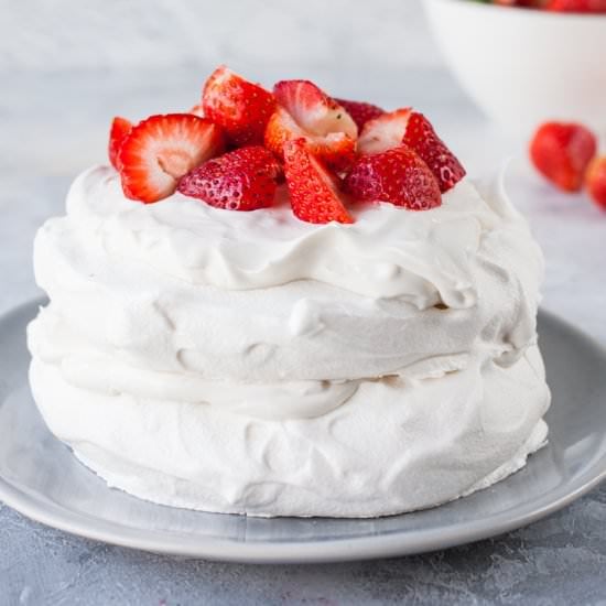Vegan Pavlova