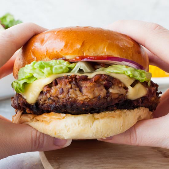 Vegan BBQ Burger