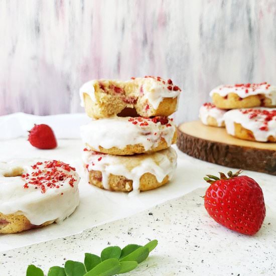 Strawberry Donuts