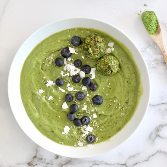 20 Vegan Smoothie Bowls
