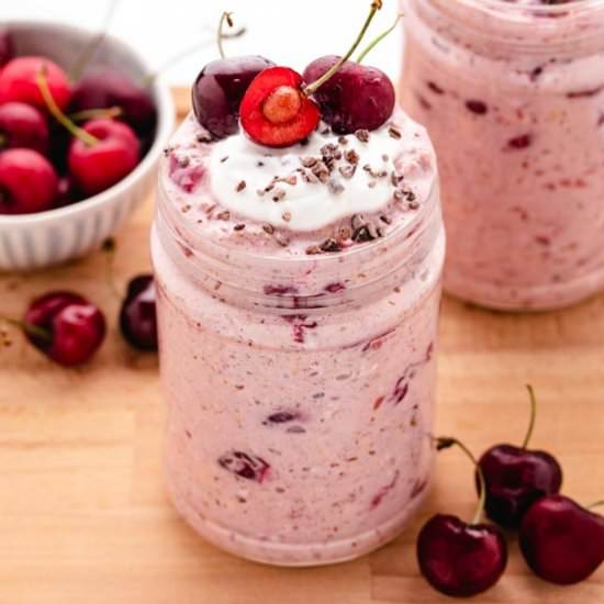 Cherry Overnight Oats