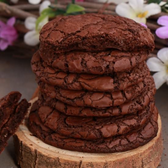 EASY CHOCOLATE COOKIES