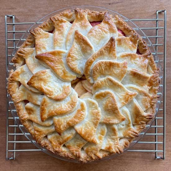 Strawberry apple pie