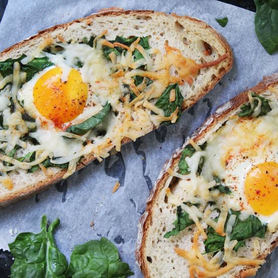 Spinach egg in a hole