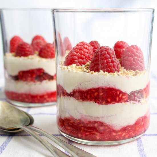 Vegan Cranachan (Scottish Dessert)