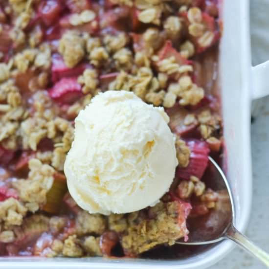 Rhubarb Crunch