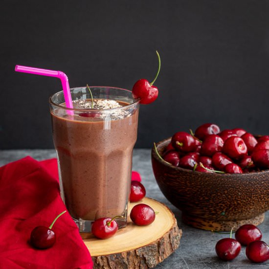 Mexican Chocolate Cherry Smoothie