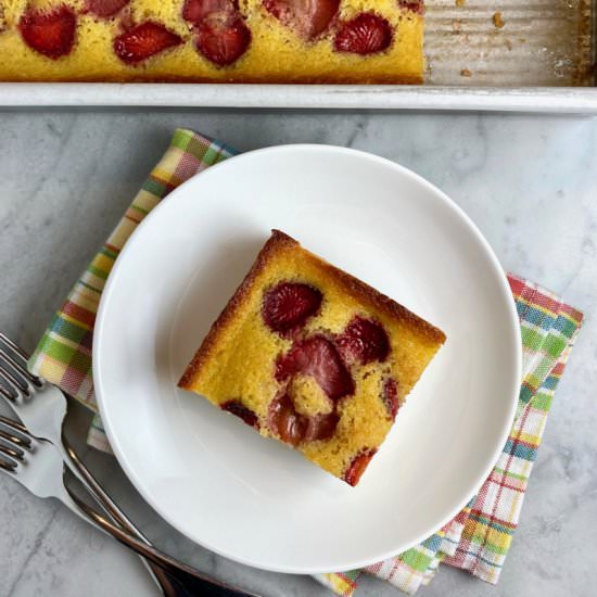Strawberry Snack Cake