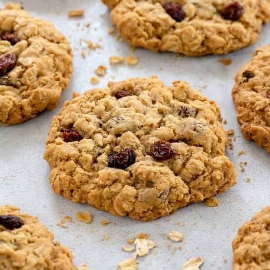 Oatmeal Raisin Cookies