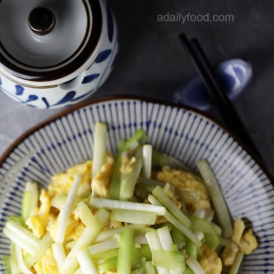 Chinese Yellow Chives & Eggs Stir Fry