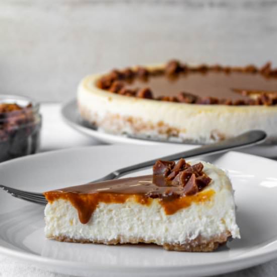 Caramel Toffee Cheesecake